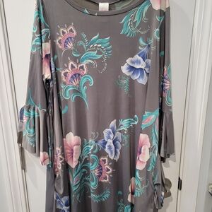 Pretty Floral Gray Dress w/pockets